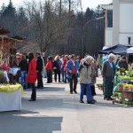 Blick vom Tor aus. Rechts hinten das jetzige Klostergebäude (früher Radarschule) Blick vom Tor aus. Rechts hinten das jetzige Klostergebäude (früher Radarschule)